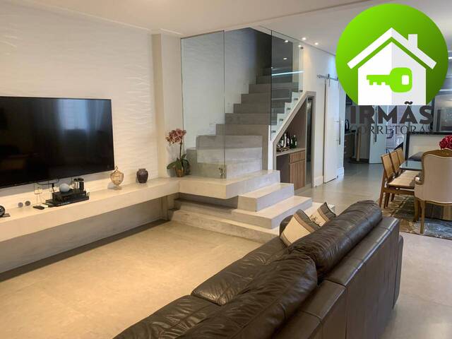 Sobrado para Venda em Santos - 5