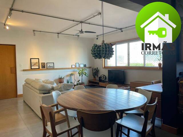 #13 - Apartamento para Venda em Santos - SP