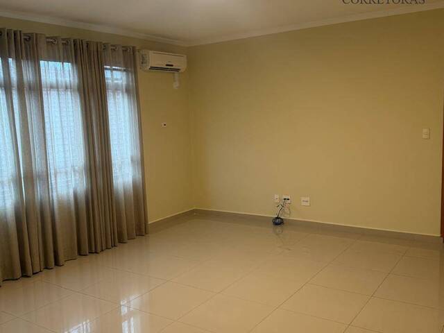 #69 - Apartamento para Venda em Santos - SP