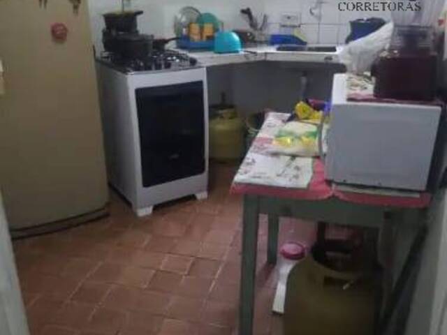 #73 - Apartamento para Venda em Santos - SP
