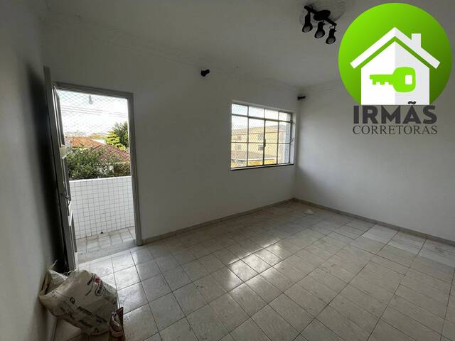 #126 - Apartamento para Venda em Santos - SP