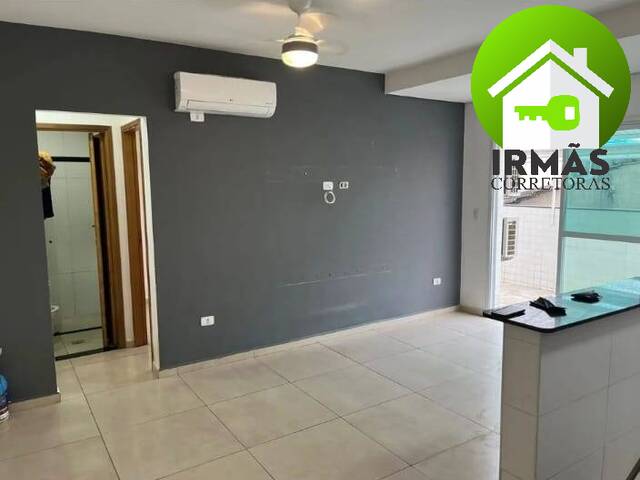 #142 - Apartamento para Venda em Santos - SP