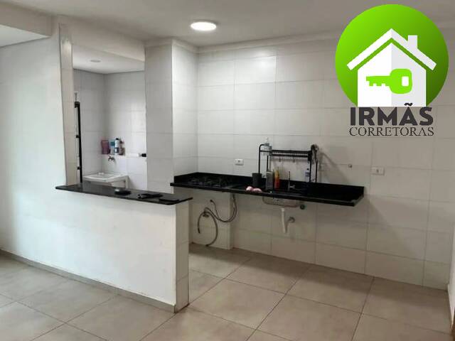 #142 - Apartamento para Venda em Santos - SP