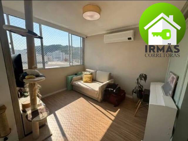 Apartamento para Venda em Santos - 2