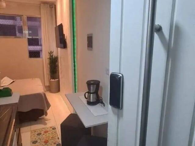 #175 - Apartamento para Locação em São Vicente - SP