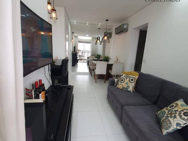 #204 - Apartamento para Locação em Santos - SP