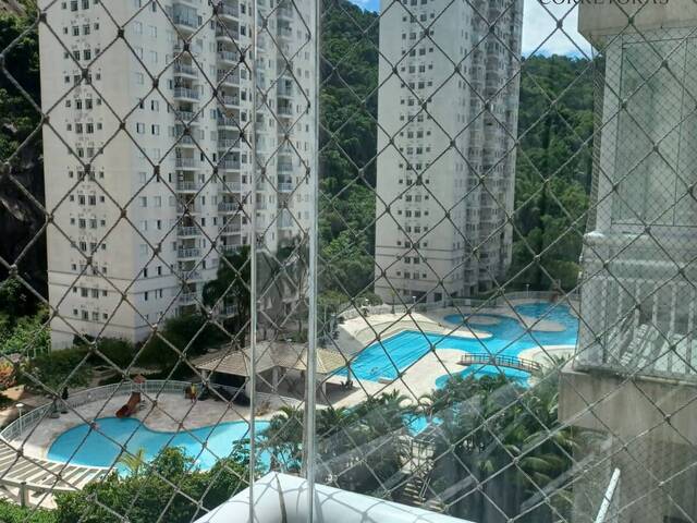 #218 - Apartamento para Venda em Santos - SP
