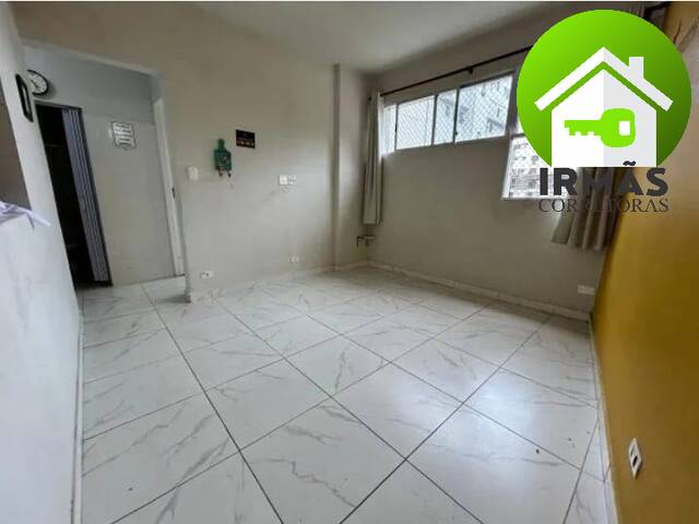 #219 - Apartamento para Venda em São Vicente - SP