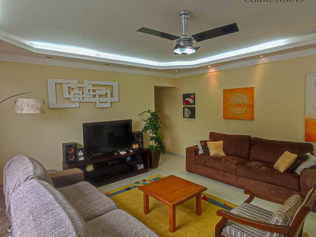 #232 - Apartamento para Venda em Santos - SP