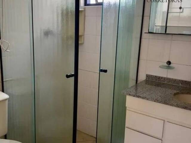 #240 - Apartamento para Venda em Praia Grande - SP