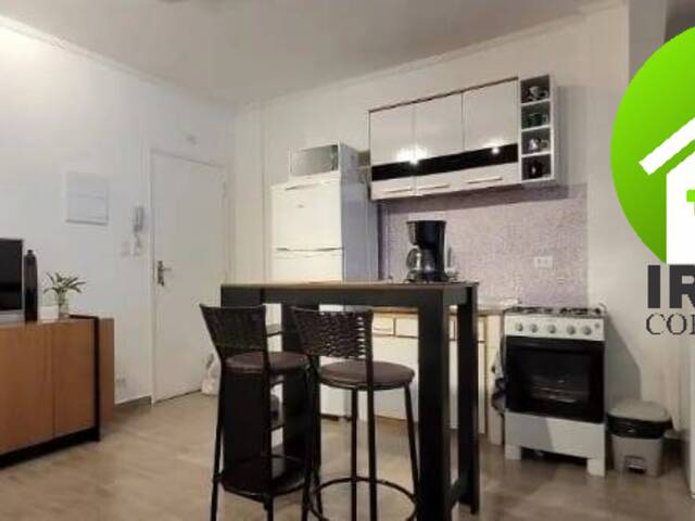 #244 - Apartamento para Venda em Santos - SP