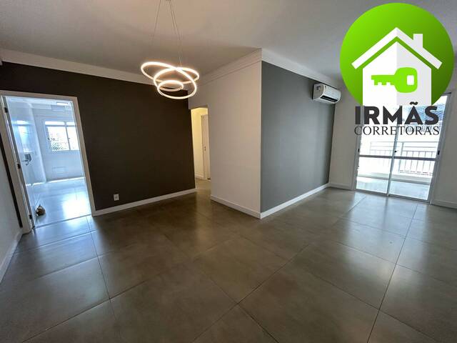 #256 - Apartamento para Venda em Santos - SP