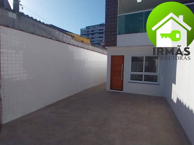 #257 - Apartamento para Locação em Santos - SP