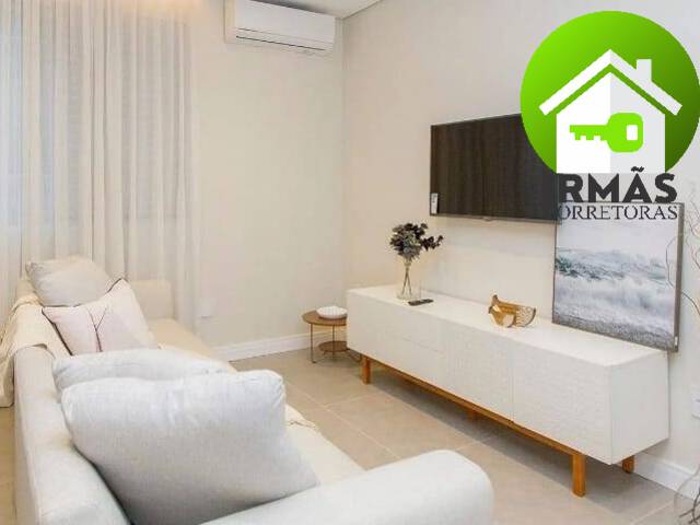 #267 - Apartamento para Locação em Santos - SP