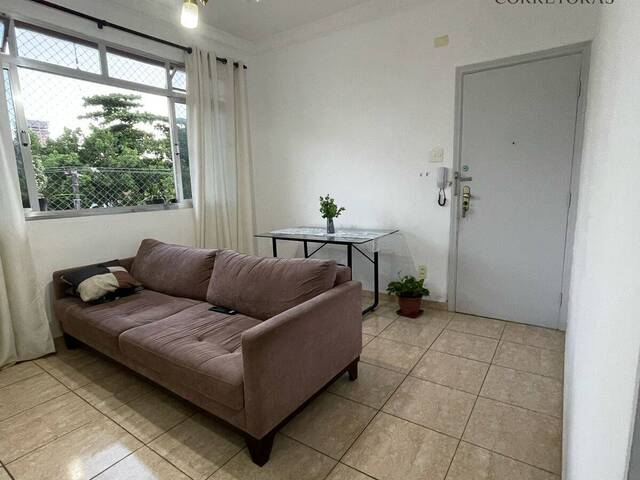 #300 - Apartamento para Venda em Santos - SP