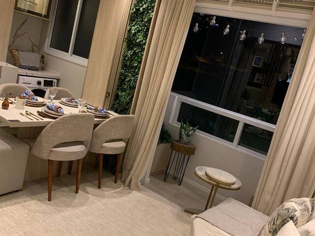 #301 - Apartamento para Venda em Santos - SP