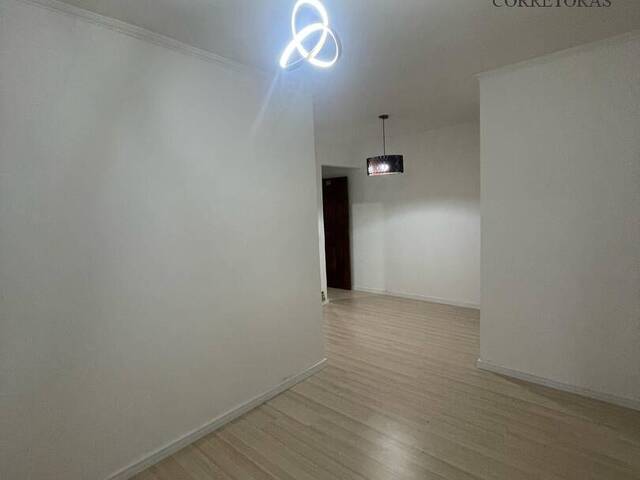 #315 - Apartamento para Venda em Santos - SP