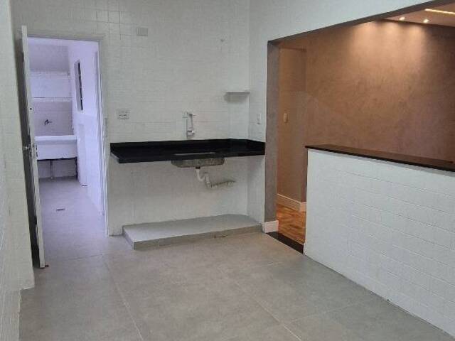 Apartamento para Venda em Santos - 5