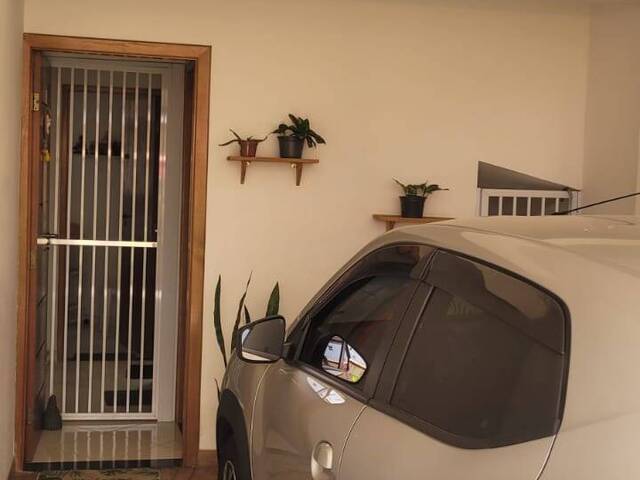 #318 - Casa para Venda em Santos - SP