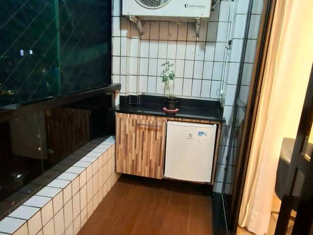#329 - Apartamento para Venda em Santos - SP
