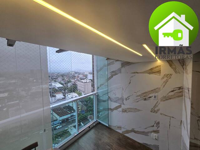 #331 - Apartamento para Venda em Santos - SP
