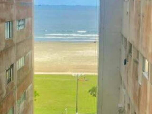 #360 - Apartamento para Venda em São Vicente - SP