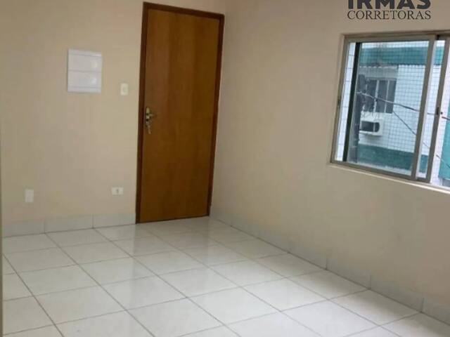 #393 - Apartamento para Venda em Santos - SP