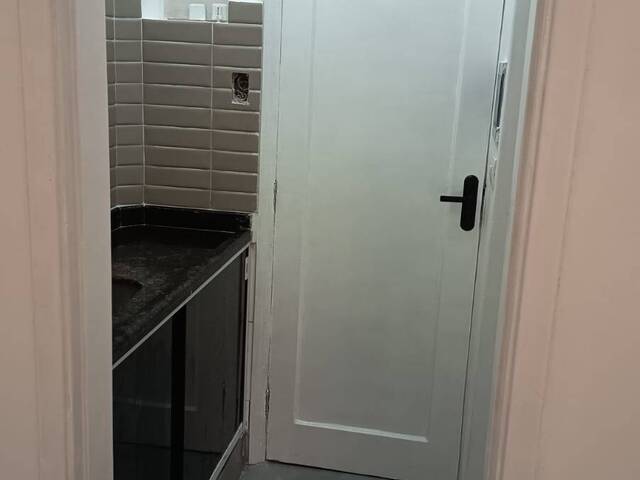 #402 - Kitnet para Locação em Santos - SP