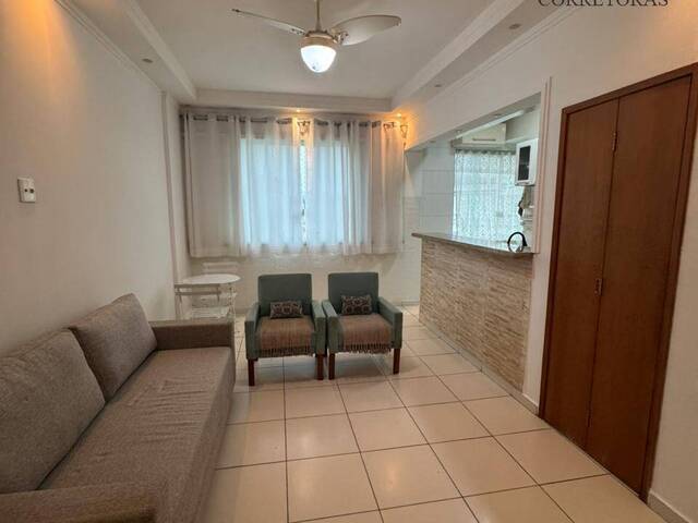 #403 - Apartamento para Locação em Santos - SP