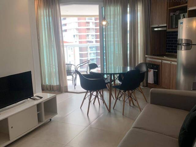 #407 - Apartamento para Venda em Santos - SP