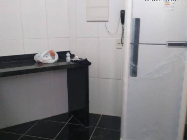 Apartamento para Venda em Santos - 4
