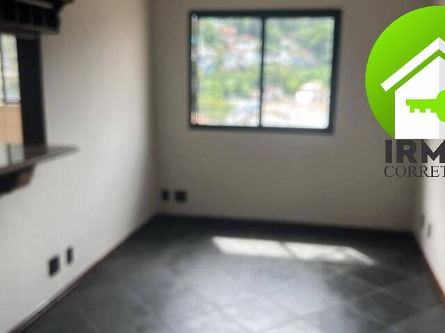 Locação em Marapé - Santos