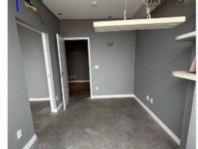 #419 - Sala para Locação em Santos - SP