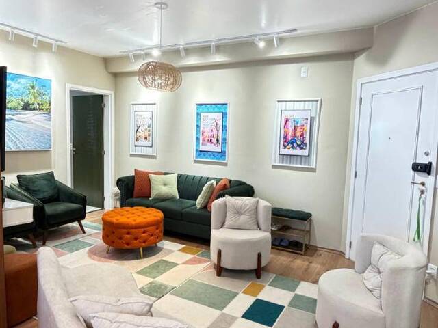 #434 - Apartamento para Locação em Santos - SP