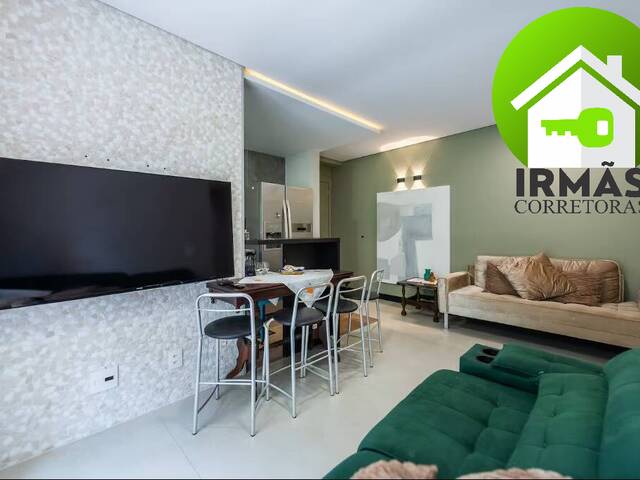 #443 - Apartamento para Venda em Santos - SP