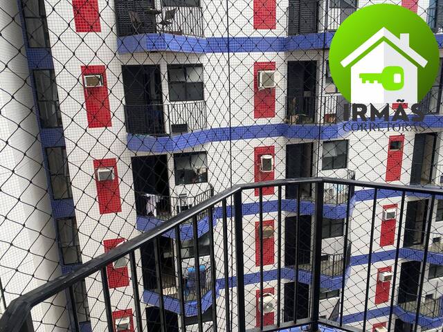 #485 - Apartamento para Venda em São Vicente - SP